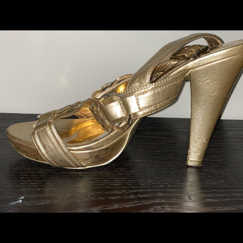 Gold Heels🤩